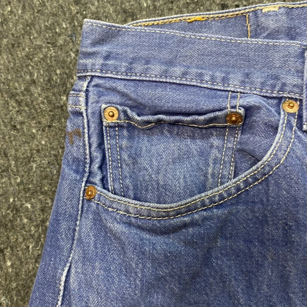 Levis Vintage Men 42x32 Blue Denim 501 Original Fit Button Fly Straight Jeans‎